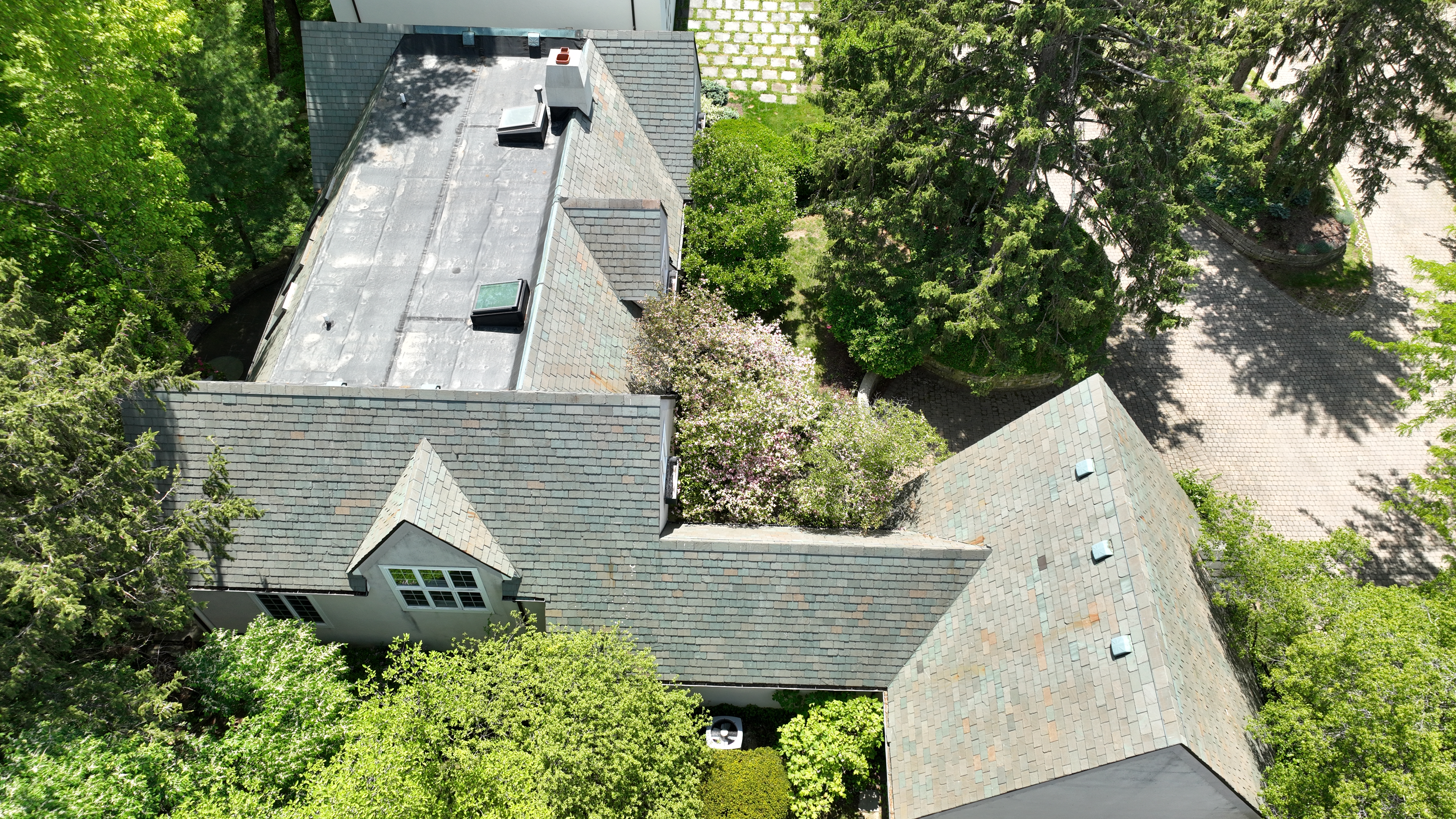 After roof cleaning in Grandview Heights Ohio