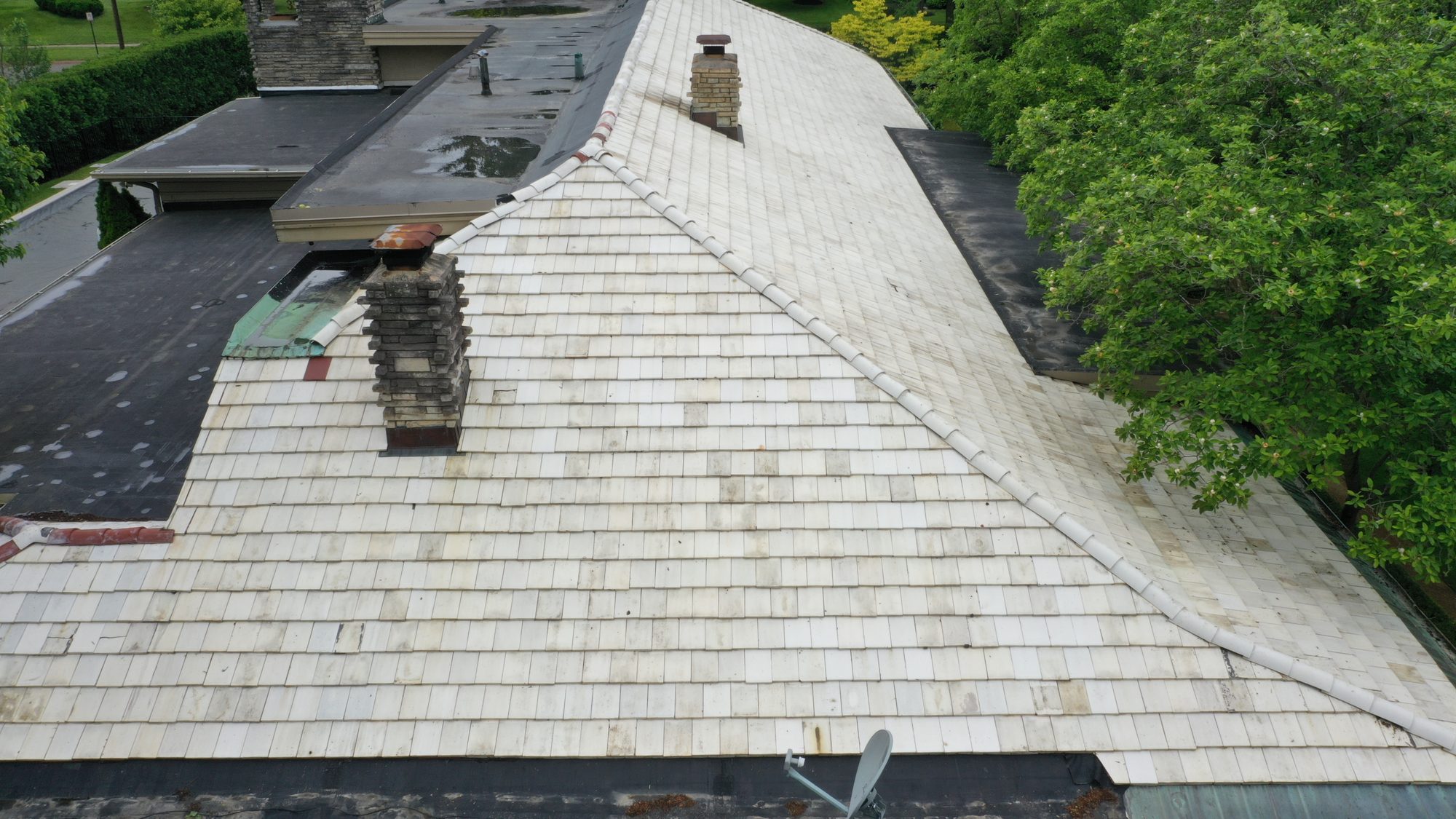 Tile roof cleaning in Bexley Ohio